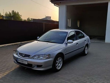 Авто Honda Accord 2002 № 8020954