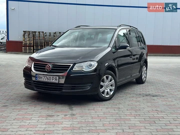 Авто Volkswagen Touran 2007 № 8020991
