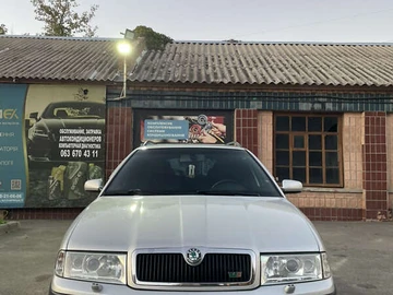 Авто Skoda Octavia 2002 № 8020996