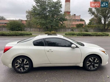 Авто Nissan Altima 2010 № 8021165