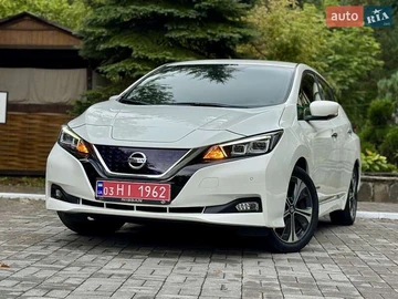 Авто Nissan Leaf 2019 № 8021313