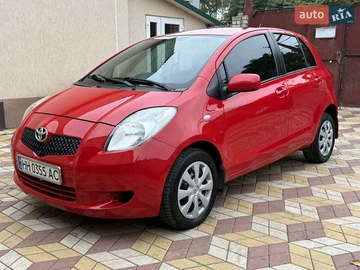 Авто Toyota Yaris 2008 № 8021973