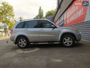Авто Toyota Rav4 2003 № 8022001