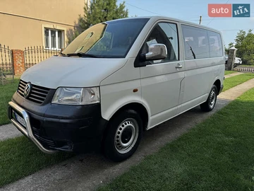 Авто Volkswagen Transporter 2004 № 8022005