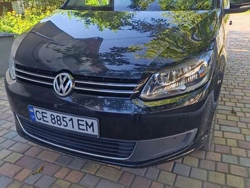 Авто Volkswagen Touran 2013 № 8022336