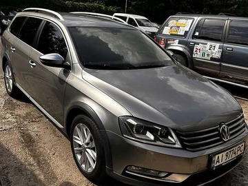 Авто Volkswagen Passat 2012 № 8022347