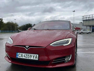 Авто Tesla Model S 2017 № 8022499