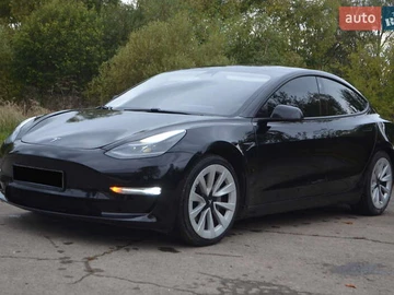 Авто Tesla Model 3 2021 № 8022621