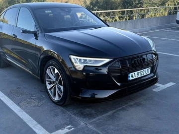 Авто Audi E-Tron Sportback 2021 № 8022824