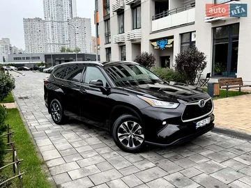 Авто Toyota Highlander 2021 № 8022833