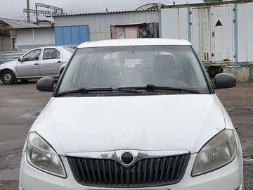 Авто Skoda Fabia 2014 № 8023000