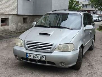 Авто KIA Carnival 2002 № 8023002