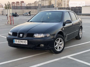 Авто SEAT Toledo 2004 № 8023003