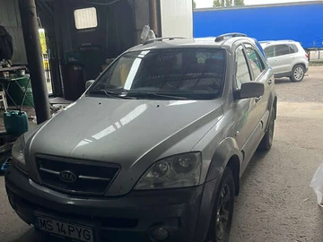 Авто KIA Sorento 2004 № 8023008