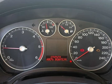 Авто Ford C-Max 2007 № 8023021