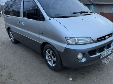 Авто Hyundai Starex 1999 № 8023022