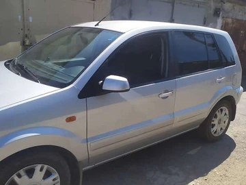 Авто Ford Fusion 2009 № 8023219