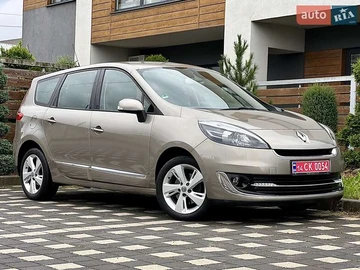 Авто Renault Grand Scenic 2013 № 8023512
