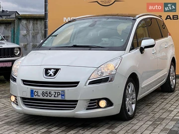 Авто Peugeot 5008 2013 № 8023515
