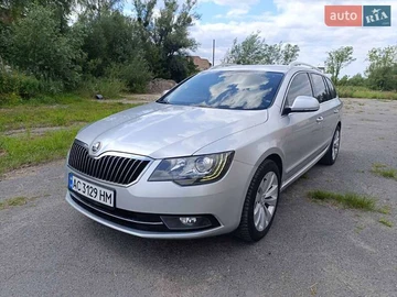 Авто Skoda Superb 2013 № 8023571