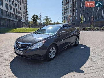 Авто Hyundai Sonata 2013 № 8024021