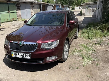 Авто Skoda Superb 2012 № 8024024