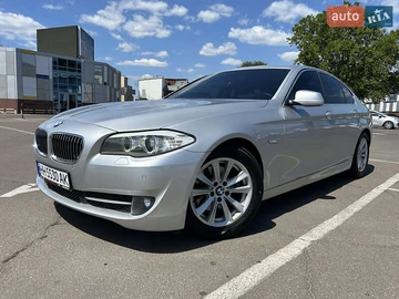 Авто BMW 5 Series 2012 № 8024035