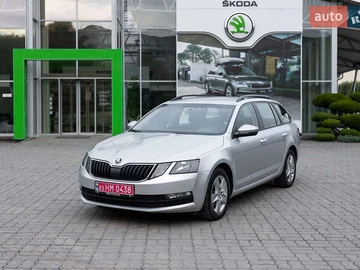 Авто Skoda Octavia 2018 № 8024100