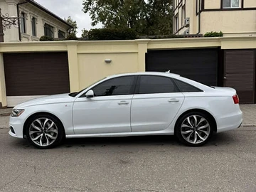 Авто Audi A6 2015 № 8024103