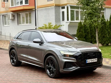 Авто Audi Q8 2019 № 8024135