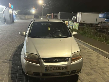 Авто Chevrolet Aveo 2005 № 8024149