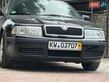Авто Skoda Octavia 2004 № 8024370