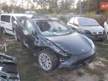 Авто Tesla Model 3 2023 № 8024375