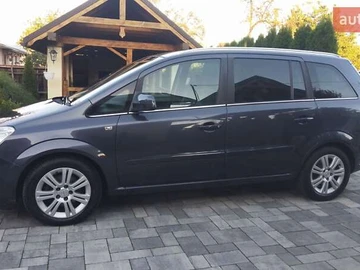 Авто Opel Zafira 2010 № 8024584