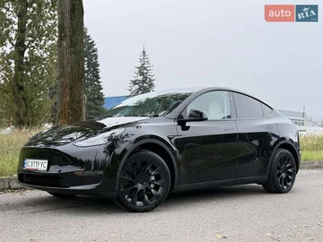 Авто Tesla Model Y 2023 № 8024769