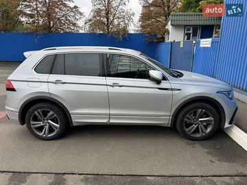 Авто Volkswagen Tiguan 2023 № 8024777