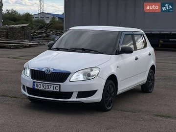 Авто Skoda Fabia 2011 № 8024905