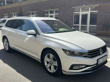Авто Volkswagen Passat 2019 № 8025258