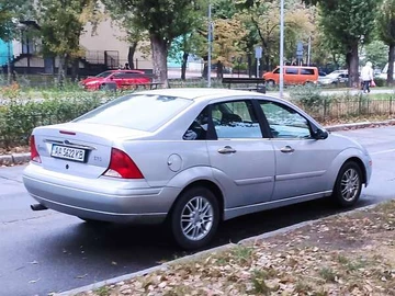 Авто Ford Focus 2000 № 8025400