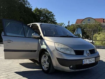 Авто Renault Scenic 2004 № 8025421