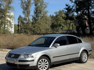 Авто Volkswagen Passat 2000 № 8025425