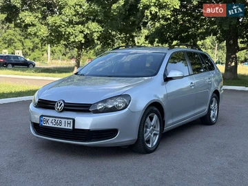 Авто Volkswagen Golf 2011 № 8025473