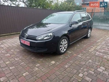 Авто Volkswagen Golf 2010 № 8025480