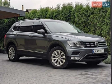 Авто Volkswagen Tiguan 2018 № 8025603