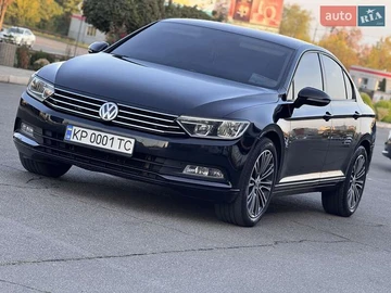 Авто Volkswagen Passat 2018 № 8025604