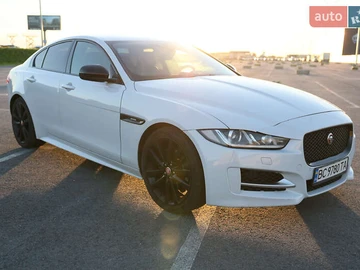 Авто Jaguar Xe 2015 № 8025833