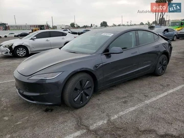 Авто Tesla Model 3 2025 № 8025940