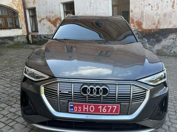 Авто Audi E-Tron 2021 № 8025960