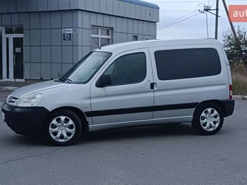 Авто Peugeot Partner 2006 № 8026003