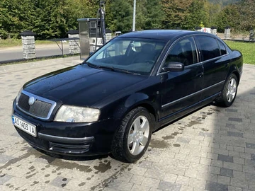 Авто Skoda Superb 2003 № 8026156